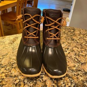 Sperry duck boots
